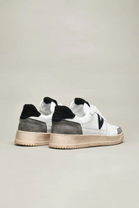 Sneakers COLLEGE V2 33612